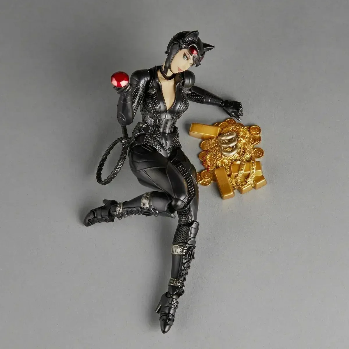 Figurki Catwoman Arkham Factor – Model Kit Spiderman recenzja i cena