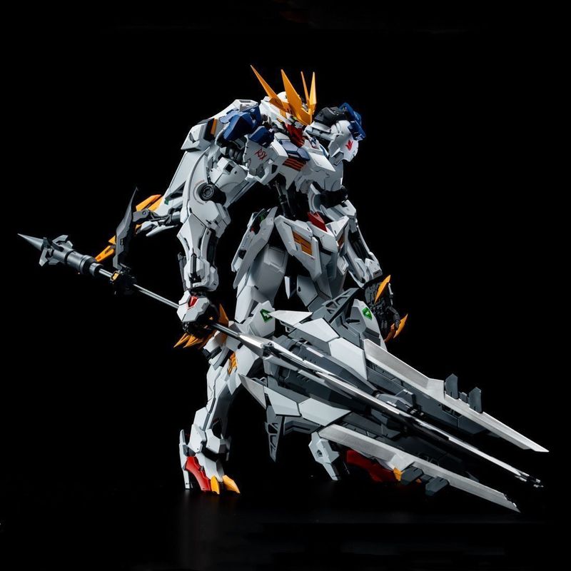 【W MAGAZYNIE】LUNAVOR MG 1/100  – Model Kit In Era recenzja i cena
