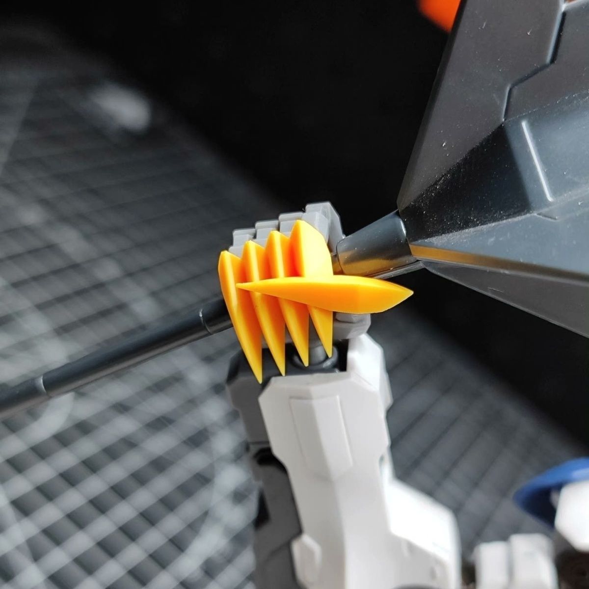 HG 1/144 Barbatos Lupus Rex Rę – Model Kit Gundam Barbatos recenzja i cena