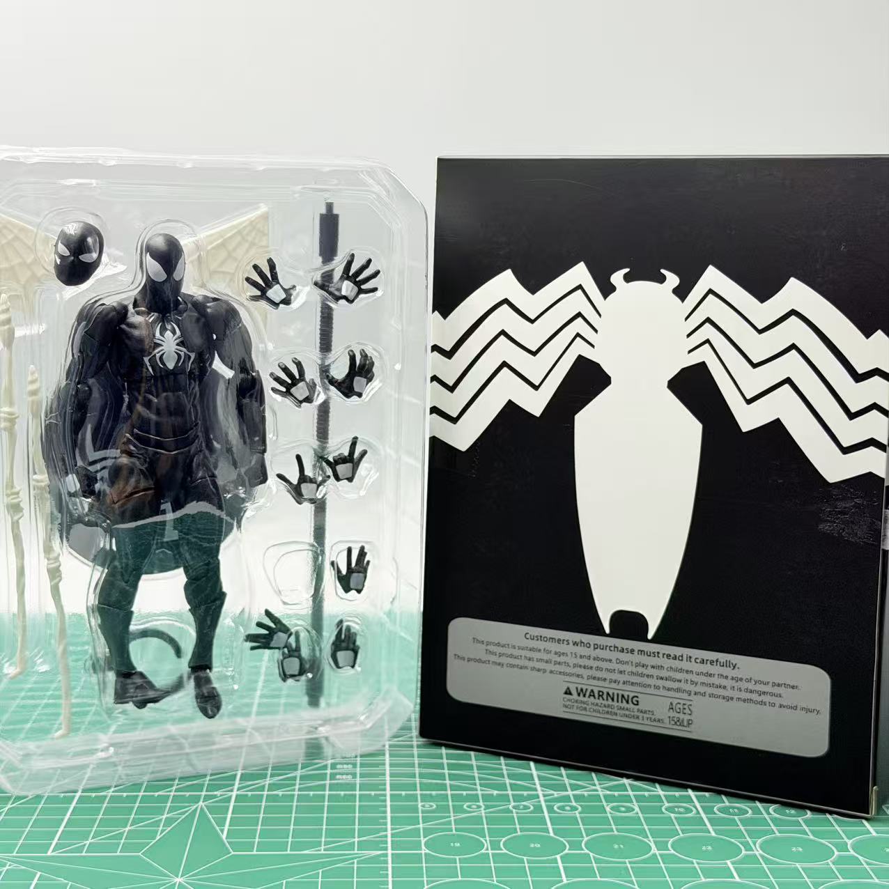 Figurka akcji Bandai Symbiote  – Model Kit Spiderman recenzja i cena